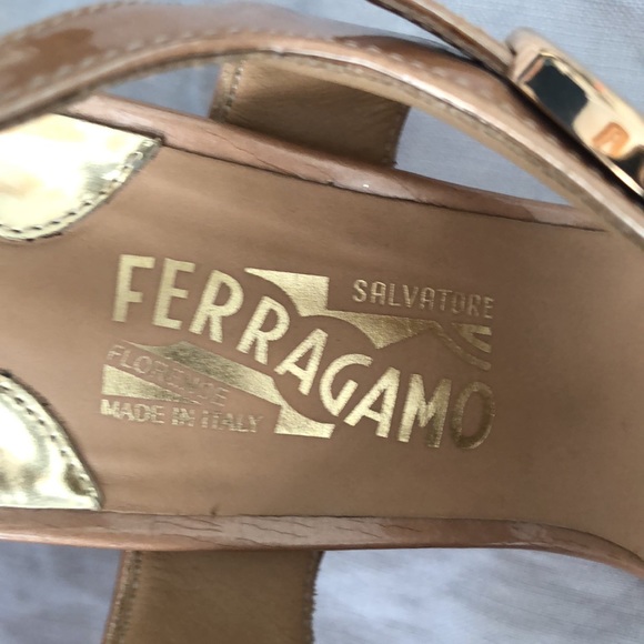 Salvatore Ferragamo nude heels with gold detail, size 9.5 - Picture 8 of 8